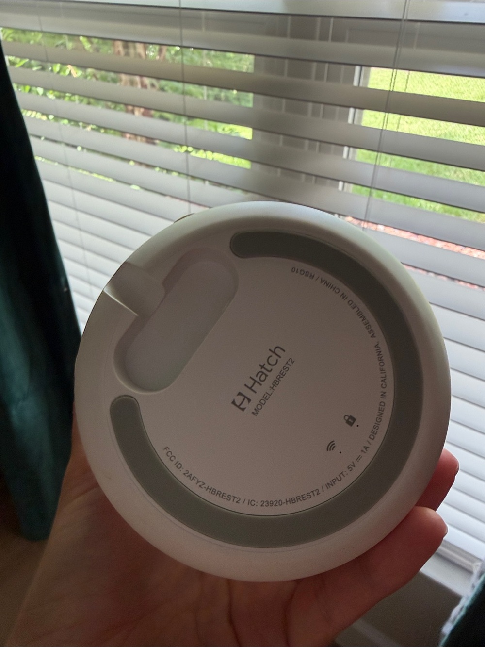 Hatch White Smart Home Sound Machine and Night Light